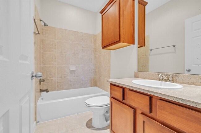 Building Photo - 3001 Murworth Dr