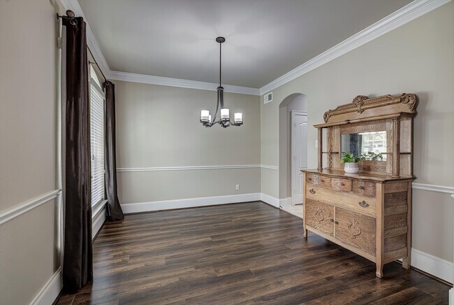 Building Photo - 27410 Starlit Ranch Drive