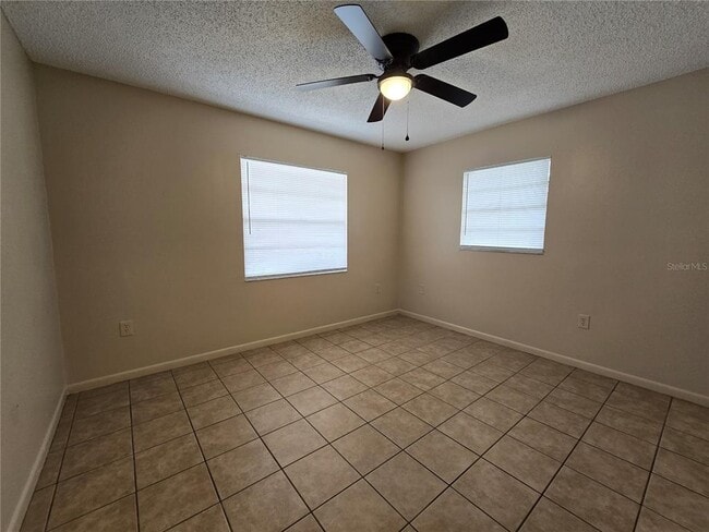 Building Photo - 3023 Reiter Dr