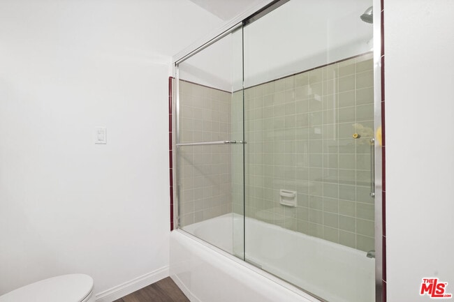 Building Photo - 4875 Bluebell Ave