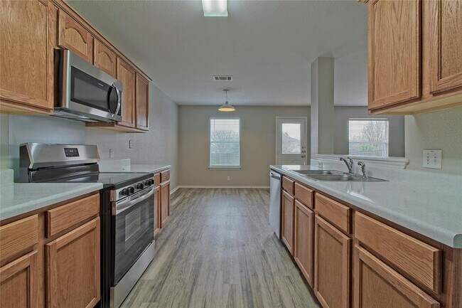 Building Photo - 232 Brickyard Ln