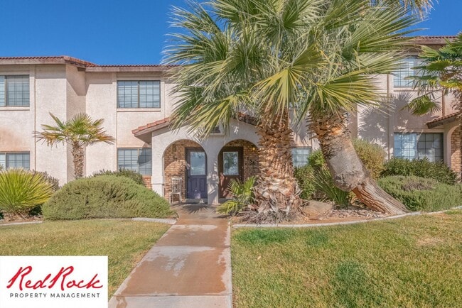 Building Photo - Charming 2 Bedroom Townhome