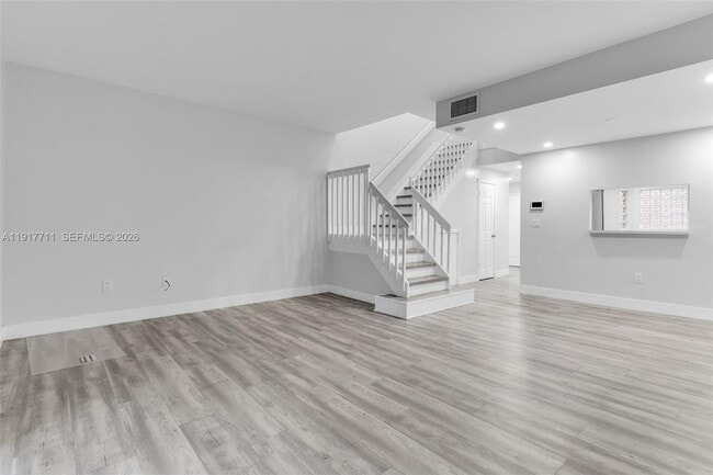 Building Photo - 10018 Hammocks Blvd