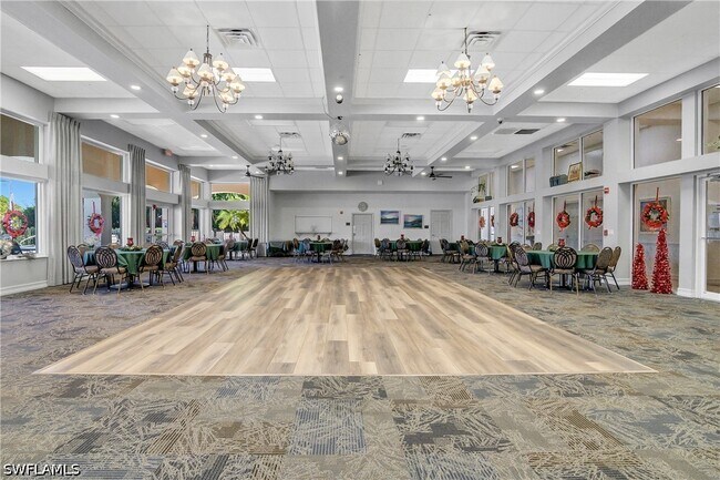 Building Photo - 7820 Sandpine Ct