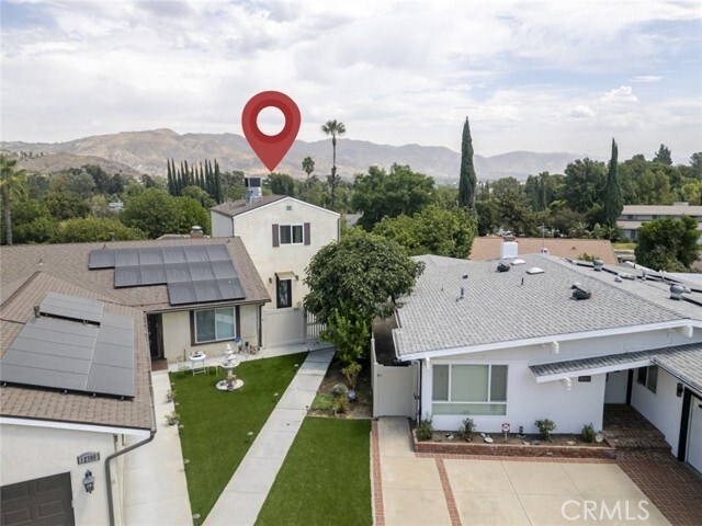 Building Photo - 12758 Byron Ave