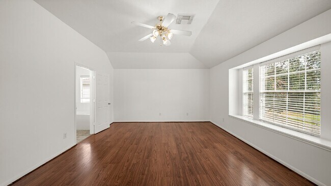 Building Photo - Spacious 4-bedroom in Pearland ISD!