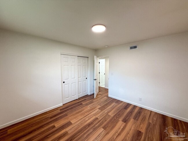 Building Photo - 5230 Springhill Dr