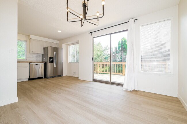 Building Photo - **Fully Remodeled 3+ Bedroom Home with Large Wraparound Deck – $500 OFF FIRST MONTHS RENT BEFORE ...