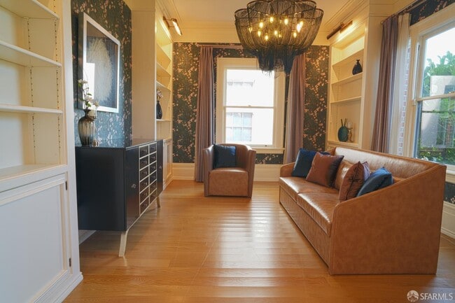 Building Photo - 2505 Divisadero St