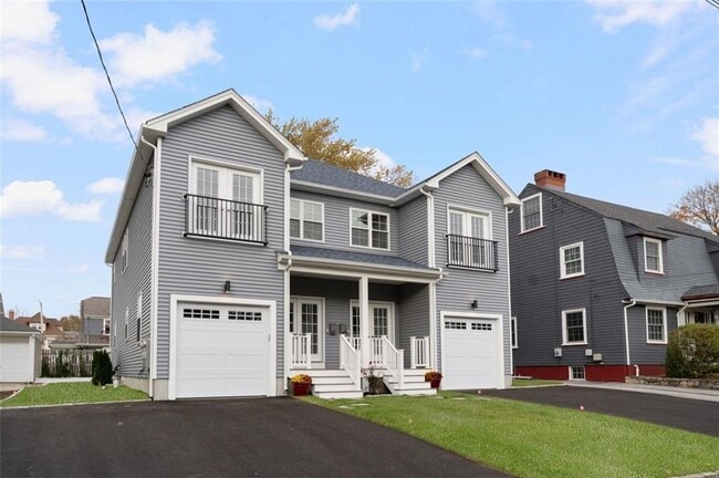 Building Photo - 45 Windsor Rd