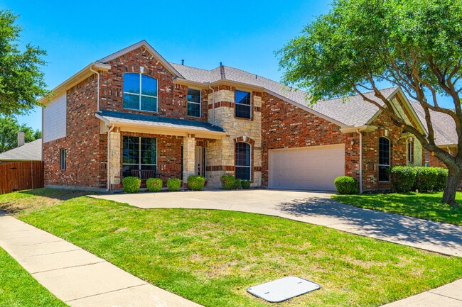 Building Photo - **This home checks all the boxes!**