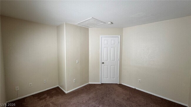 Building Photo - 10435 Prairie Schooner Ave