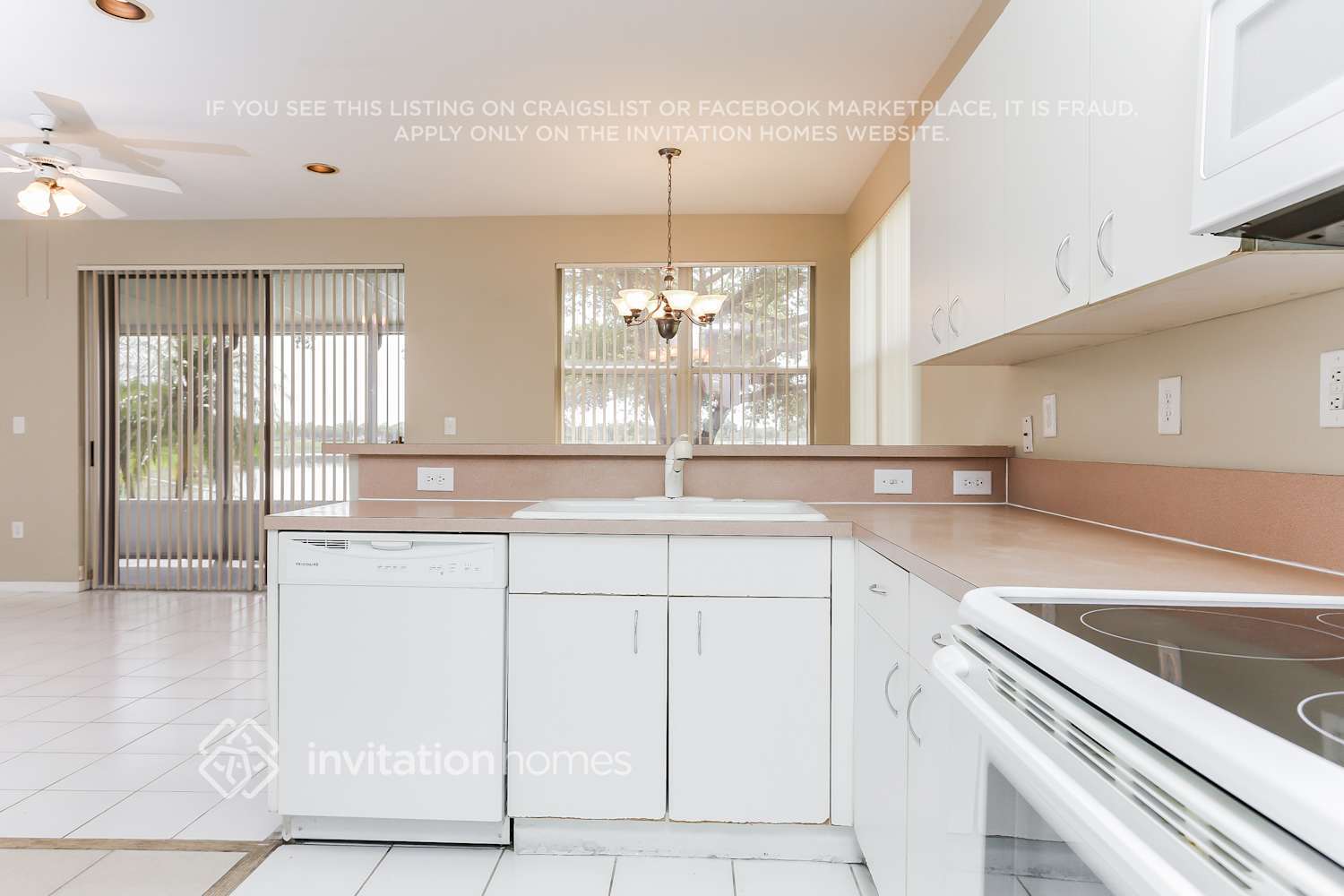 Building Photo - 16238 NW 21st St