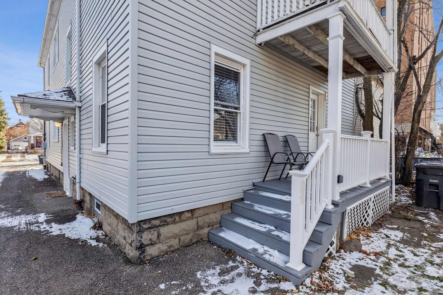 Building Photo - 1626 Ridgewood Ave