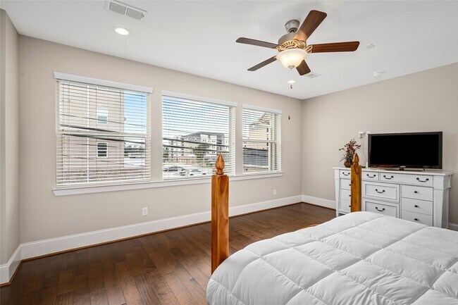 Building Photo - 1407 Devonshire Manor Ln
