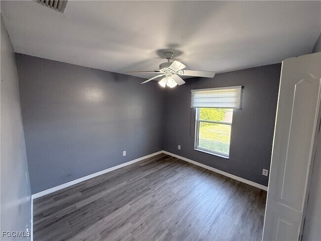 Building Photo - 3030 33rd St SW