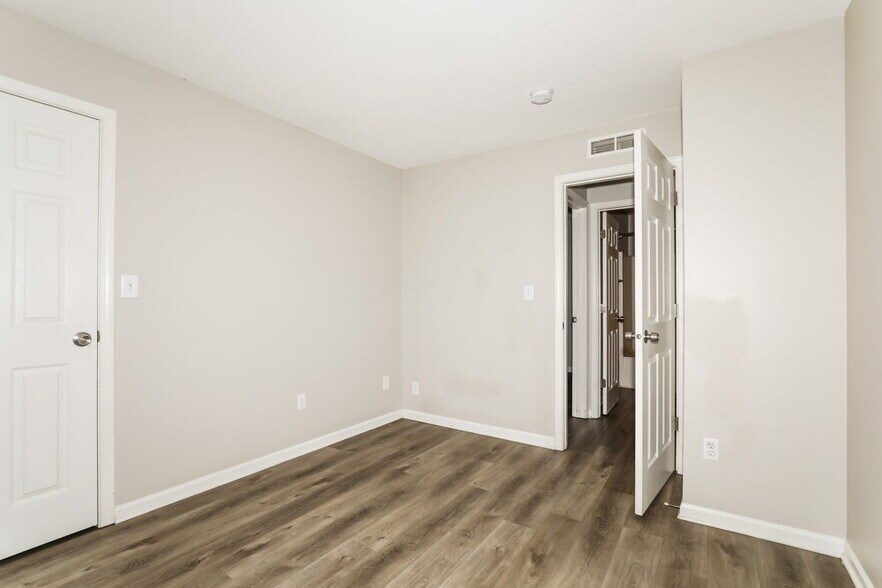 Building Photo - 19219 Prairie Crossing Dr