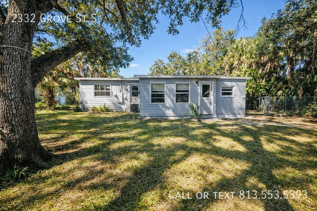 Building Photo - 2332 Grove St S