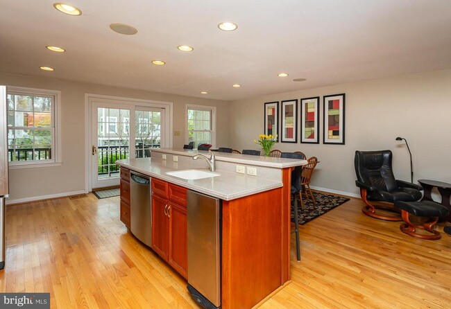 Building Photo - 107 Haldeman St