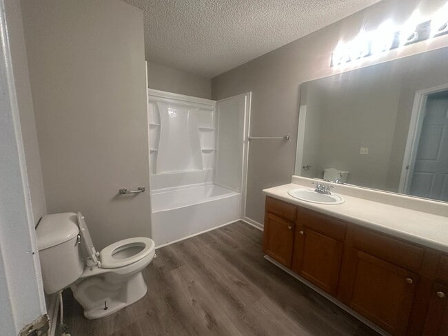 Building Photo - 1435 Maple Valley Ct