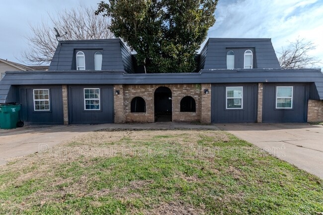 Building Photo - 6814 Lancer Ln