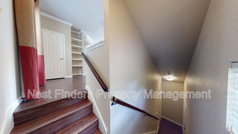 Building Photo - 8539 Gate Pkwy W