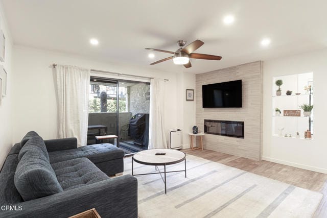 Building Photo - 2375 Martinique Ln