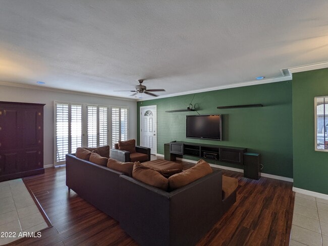 Building Photo - 10044 N 39th Ln