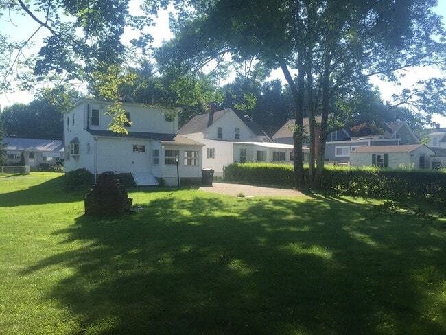 Building Photo - 46 Boudreau Ave