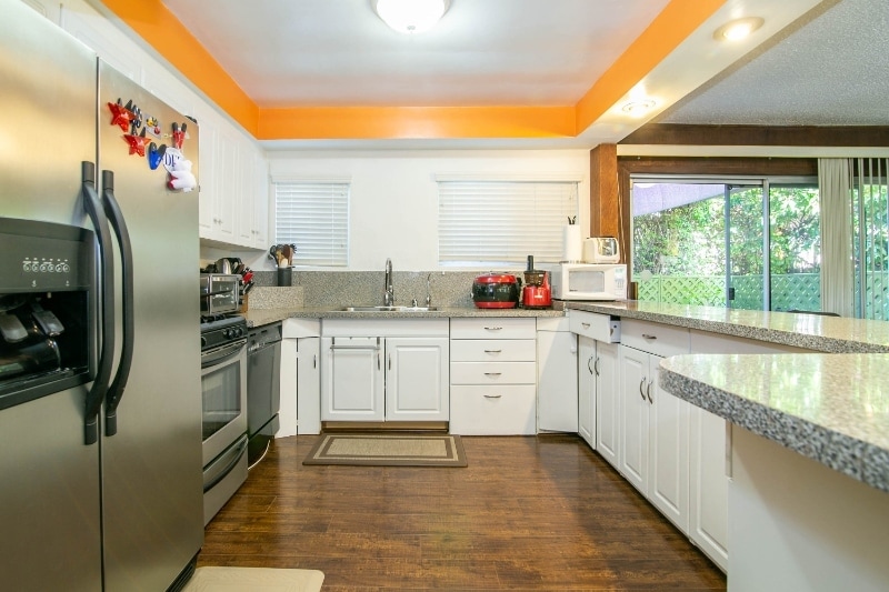Building Photo - 446 S St Andrews Pl