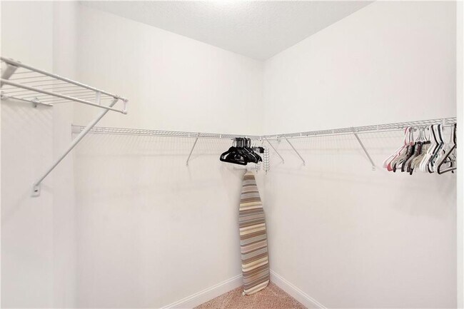 Building Photo - 510 Mariners Cir