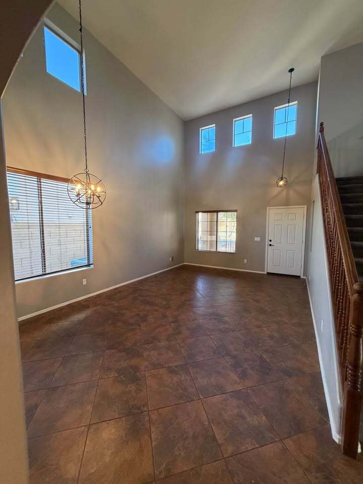 Building Photo - 43810 W Lindgren Dr