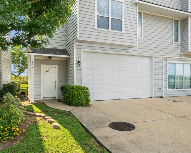 Building Photo - 195 Binnacle Ct