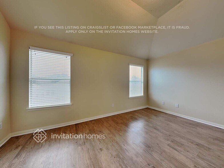 Building Photo - 19110 Deep S Ct