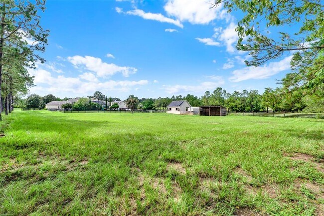 Building Photo - 24044 Integrity Way