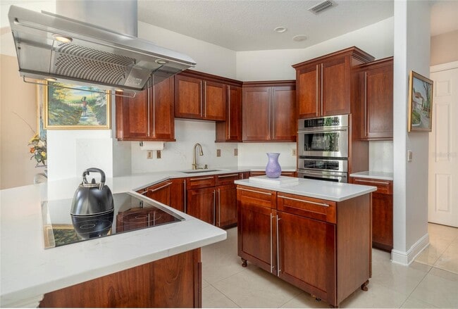 Building Photo - 1624 Kennesaw Dr