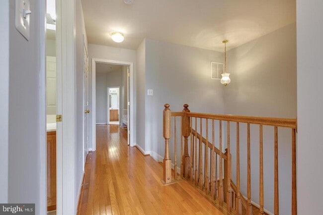 Building Photo - 11013 Apple Orchard Ct