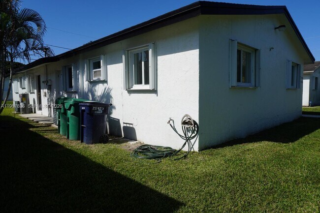 Building Photo - 25420 SW 107th Ct