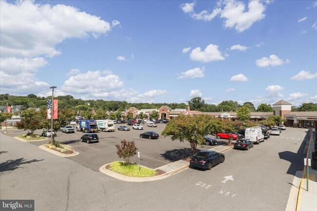 Building Photo - 6622 10th St