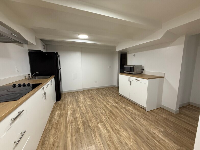 Building Photo - 1214 W 500 N