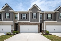 Building Photo - 3422 Firestone Dr