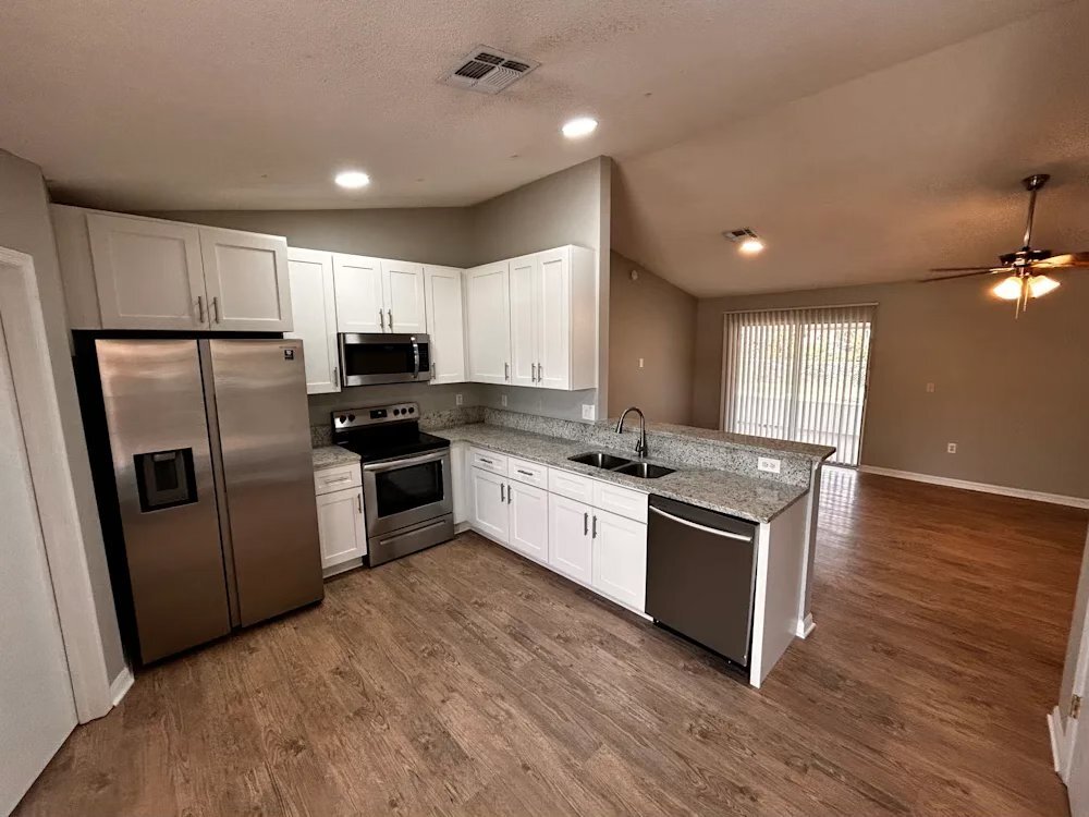 Building Photo - 7508 Briarbay Loop