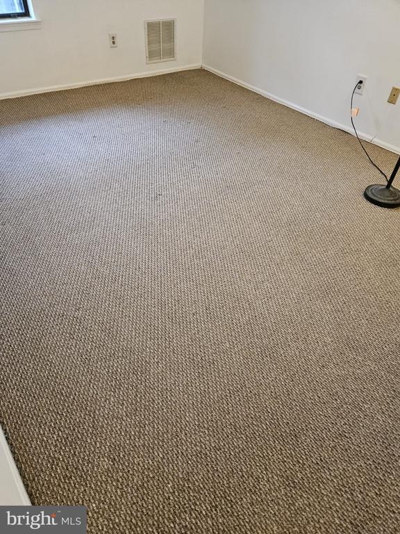 Building Photo - 25 Wyndham Pl