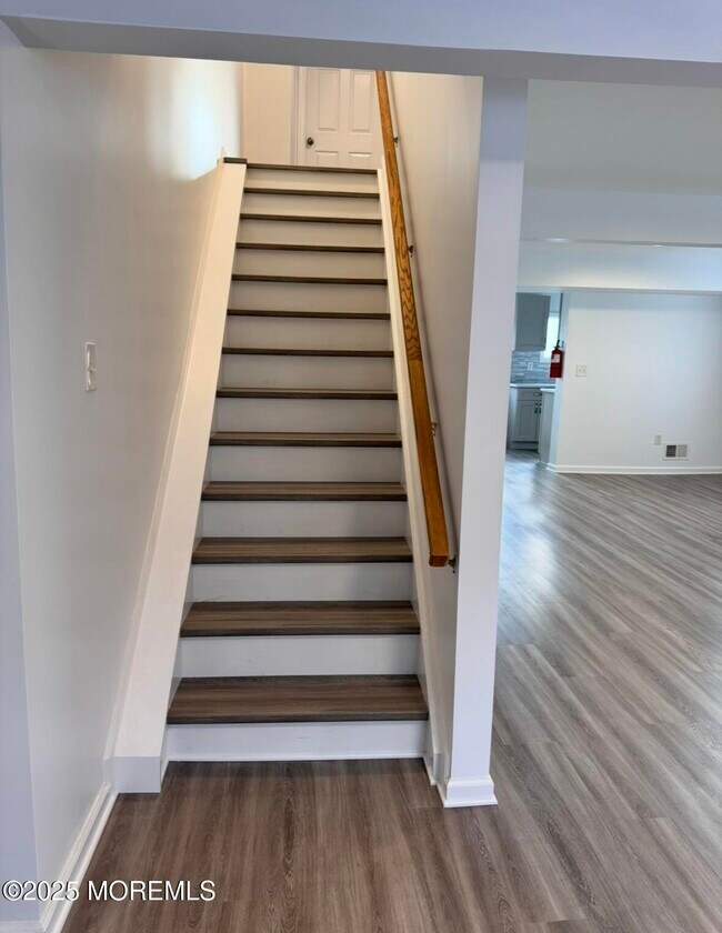 Building Photo - 83 Bayside Pkwy