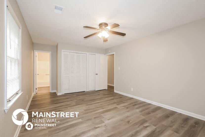 Building Photo - 2630 King George Ct NE