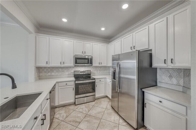 Building Photo - 2656 Blossom Wy