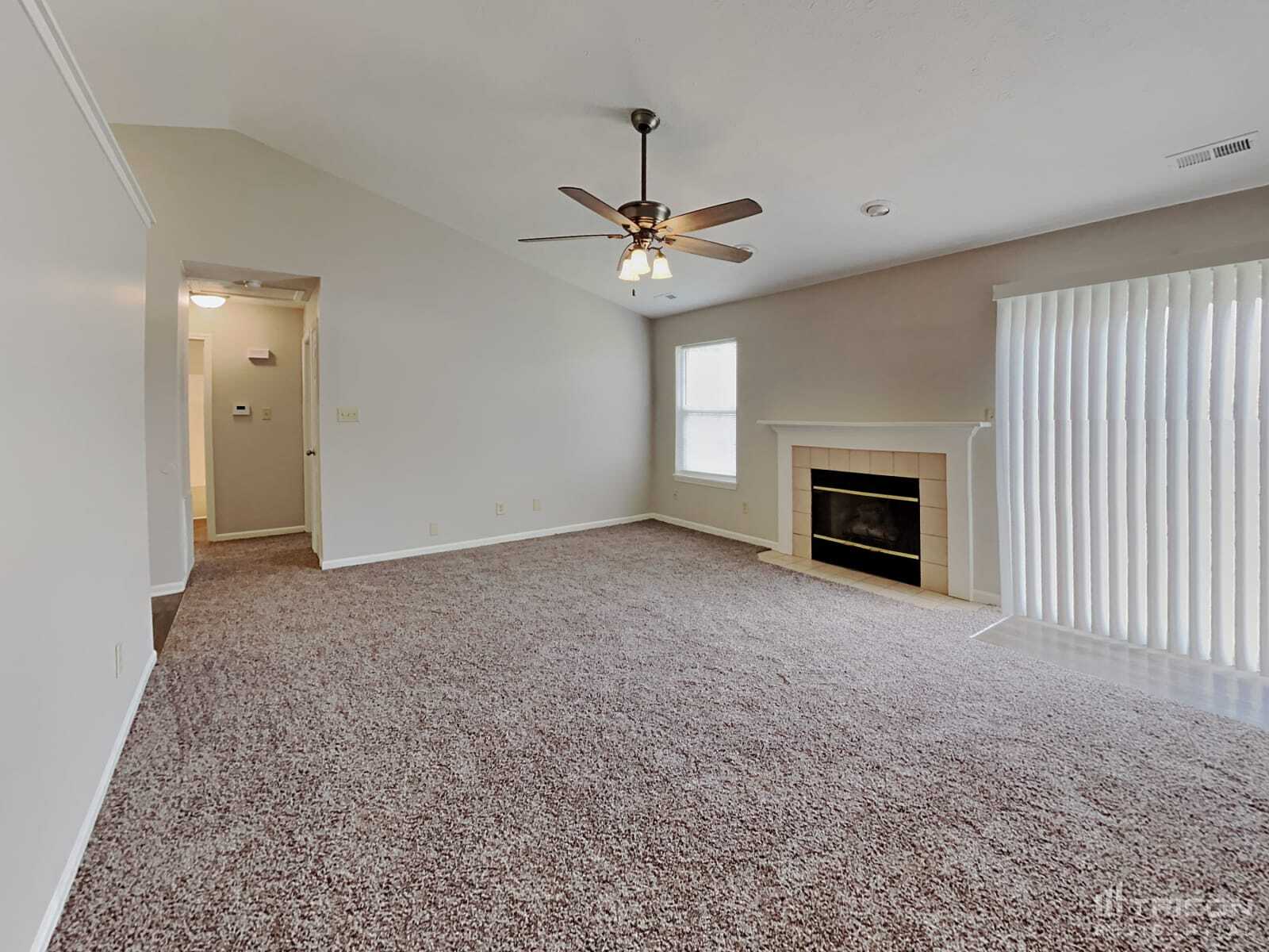 Building Photo - 1432 Nicole Dr