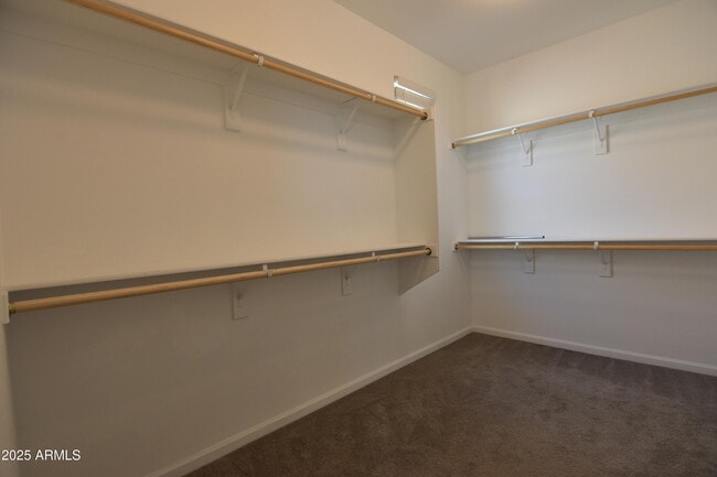 Building Photo - 250 E Wisteria Dr