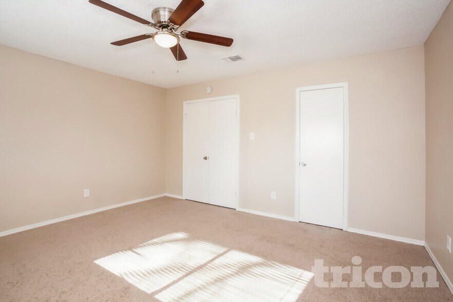 Building Photo - 12558 Chalmette St