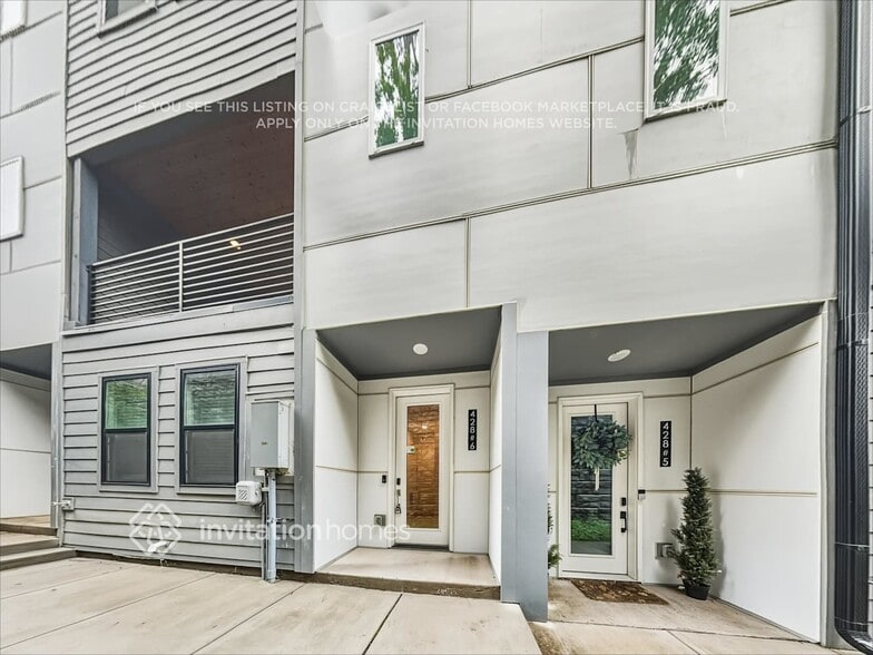 Building Photo - 428 38th Ave N